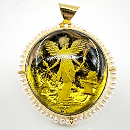 İNCİLİ GOLD YANSIMA SARI CAM İNTAGLİO KOLYE