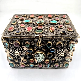 MURASSA İŞÇİLİKLİ MÜCEVHER KUTUSU