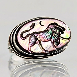 CESARETİN IŞILTISI SEDEF ÜZERİ ANTİK ASLAN İNTAGLİO OYMA YÜZÜK