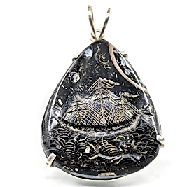 CANAVAR BAŞLI GEMİ & YUNUS FOSİLLİ JASPER ÜZERİ İNTAGLİO KOLE