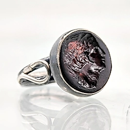 ANTİK YUNAN KIRMIZI İNTAGLİO YÜZÜK