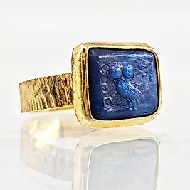 CAM ÜZERİ BAYKUŞ RÖLYEF ANTİK STİL YÜZÜK