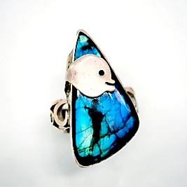 YUNUS BALIĞI TASARIM LABRADORİT TAŞLI GÜMÜŞ YÜZÜK