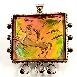 HOLOGRAM YANSIMA GÜMÜŞ CENTAUR KOLYE