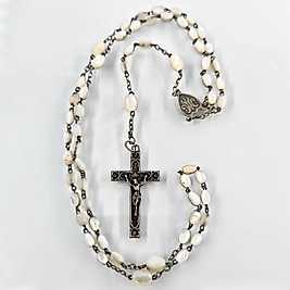 SEDEF VE GÜMÜŞTE İNANCIN İZİ SEDEF RAHİP KOLYESİ