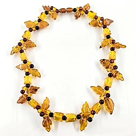 1960’LAR NATÜREL DAMLA KEHRİBAR YAPRAK KOLYE