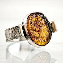 NATÜREL CAM TANRIÇA RÖLYEF YÜZÜK