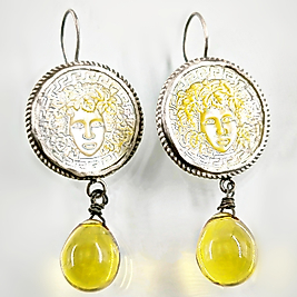 Sarı Sedefin Işığıyla Dionysos’un Coşkusu