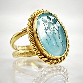 MAVİ AKİK İNTAGLİO TANRIÇA NİKE YÜZÜK