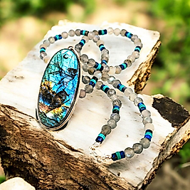 GECE BİLGELİĞİ  LABRADORİT & BAYKUŞ İNTAGLİO KOLYE